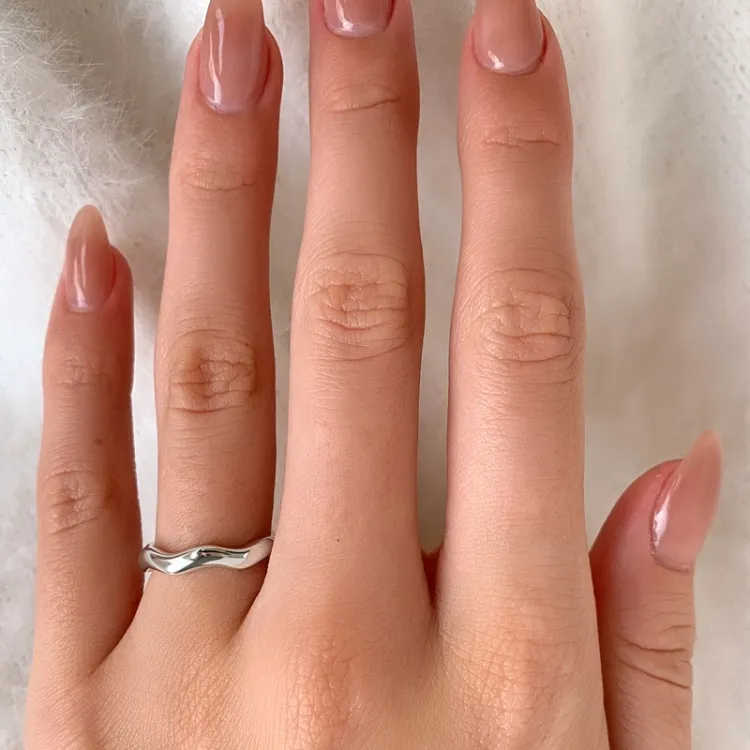 Smal ring i silver