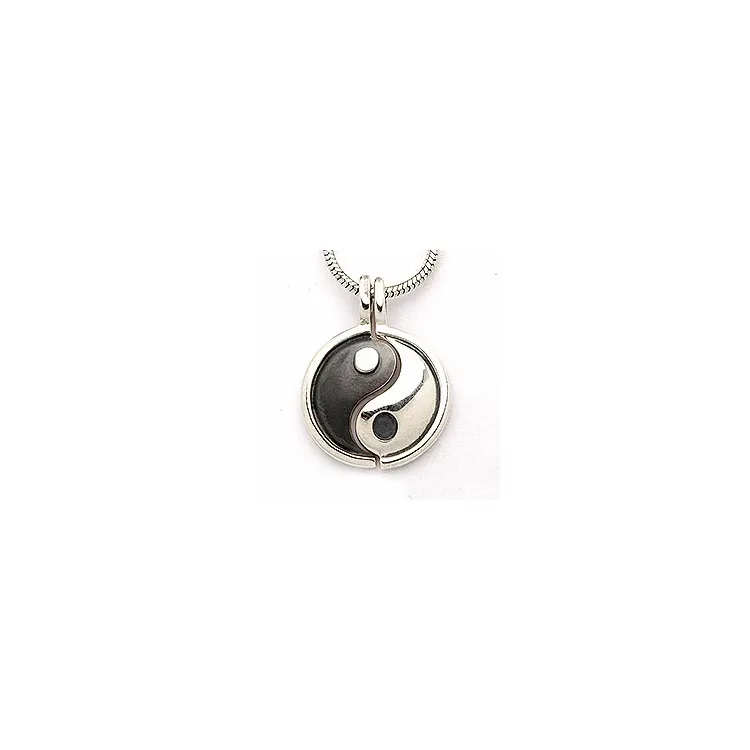 Yin och yang hängen i oxiderat sterlingsilver