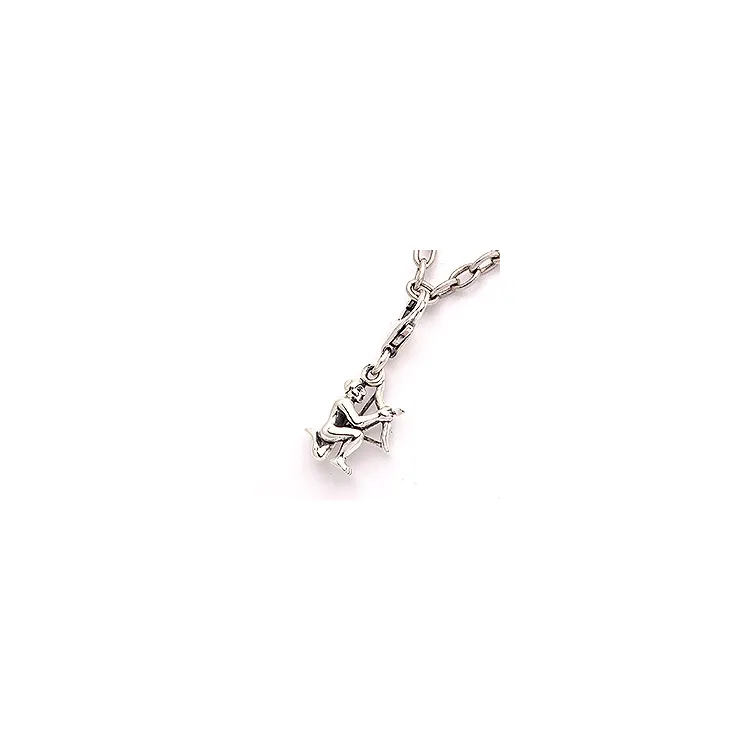 Skytten stjärntecken charm i oxiderat sterlingsilver 