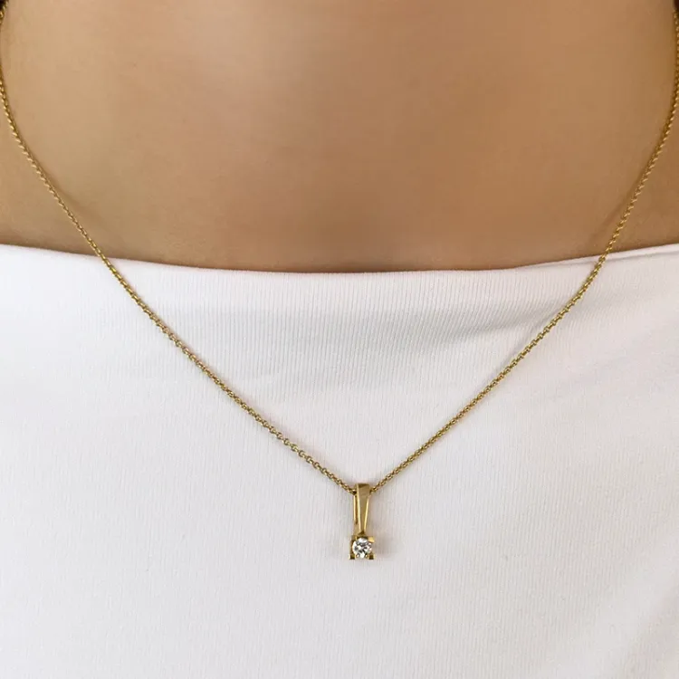 diamant solitärberlock i 14 carat guld 0,10 ct