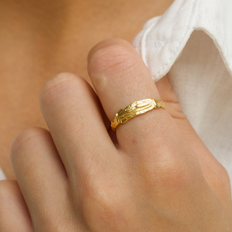 ring i förgyllt silver - Lumé Etched