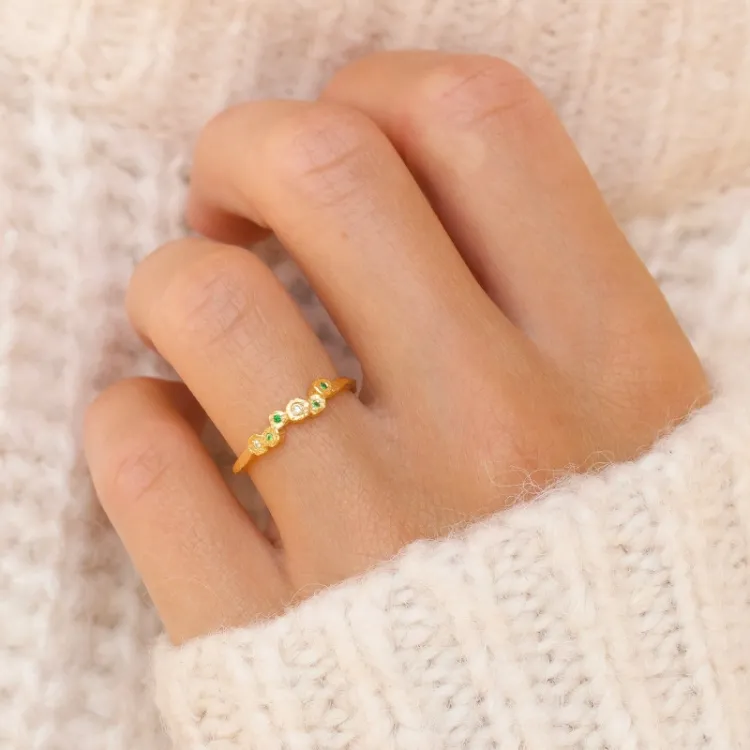 grön zirkon ring i förgyllt silver - Bubbly Twist