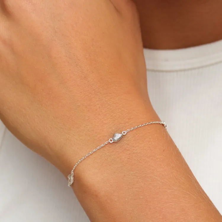 armband i silver 16 plus 3 cm x 3,75 mm  - Lumé Etched
