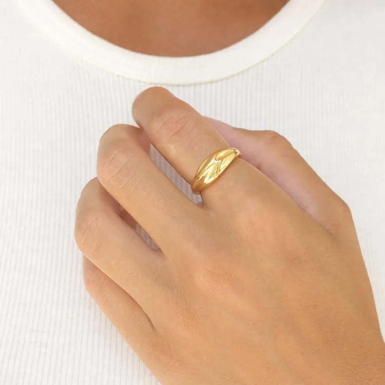 ring i förgyllt silver - Lumé Essence
