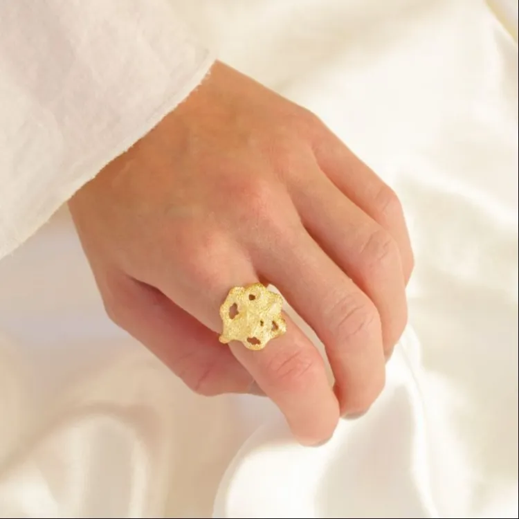 ring i förgylld mässing - Eliné