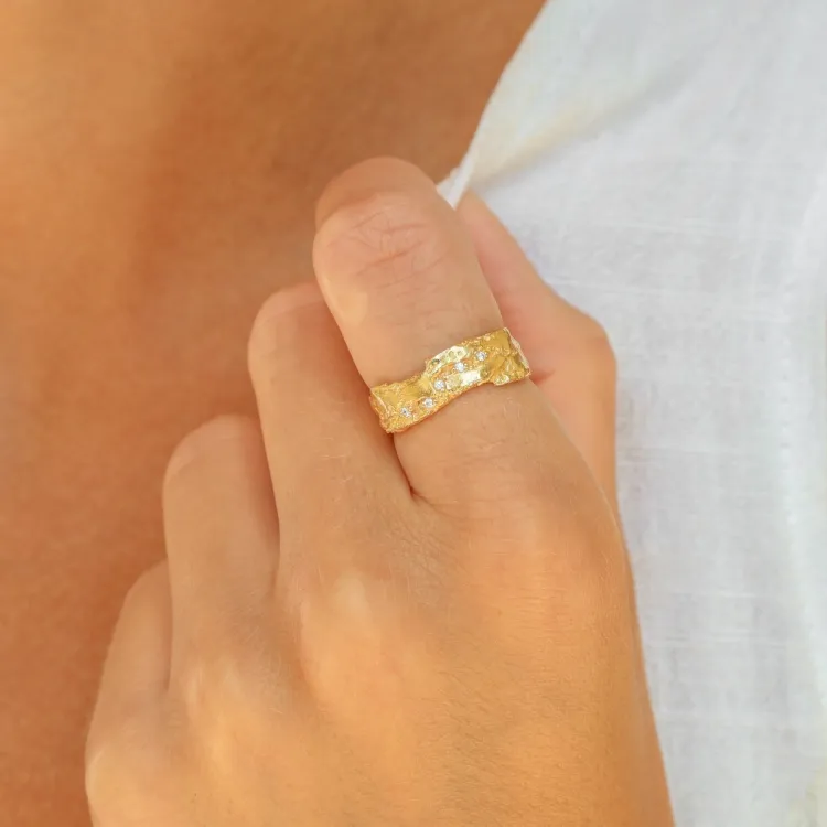 zirkon ring i förgylld mässing - Lumé Etched