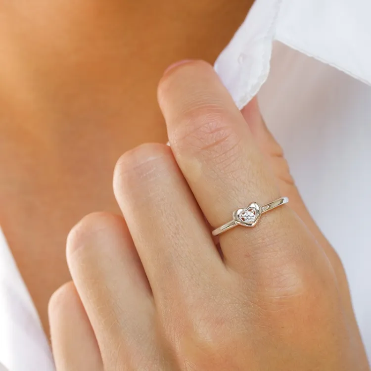 hjärta zirkon ring i silver