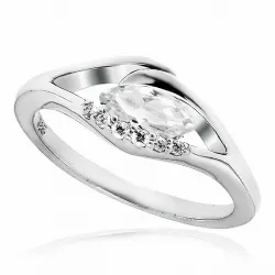 oval vit zirkon ring i rhodinerat silver