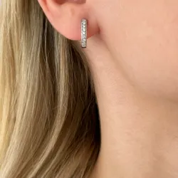 14 mm briljant creol i 14 karat vitguld med diamant