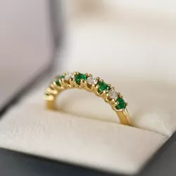 Smaragd diamantring i 14  karat guld 0,40 ct 0,24 ct