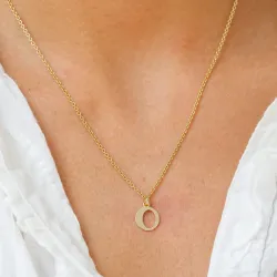 bokstav o hängen i 9 karat guld - My Letter