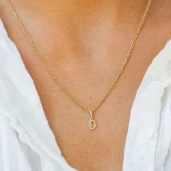 bokstav d hängen i 9 karat guld - My Letter