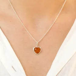 hjärta bärnsten hängen i silver