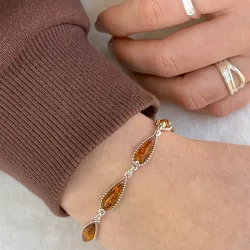 bärnsten armband i silver