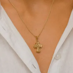 15 x 27 mm dagmarkors i förgyllt silver - Amoré