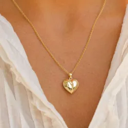 15 x 16 mm hjärta hängen i 8 karat guld - Amoré