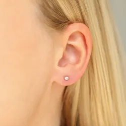 örhängestift i förgyllt silver med lab grown diamant 