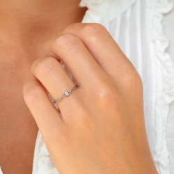 lab grown diamant ring i rhodinerat silver