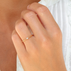 lab grown diamant solitärring i förgyllt silver