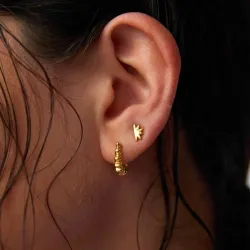 Hultquist Wavy creol i förgyllt silver