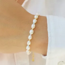 Hultquist Pastel pearl pärla armband i förgyllt silver