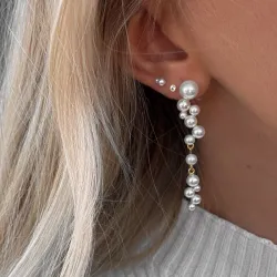 Nava Amun pärla örhängen i förgyllt silver