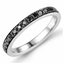 Sort diamantring i 14  karat vitguld 0,26 ct