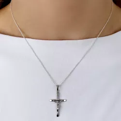 30 x 18 MM kors med Jesus hängen i silver