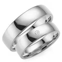 6 mm vigselsringar i 9 karat vitguld 0,03 ct - set