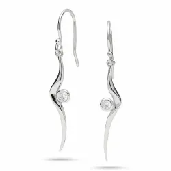 Smycke: zirkon örhängen i rhodinerat silver