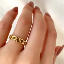 panzer ring i förgyllt silver