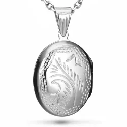 ovalt halsband i silver med hängen i silver