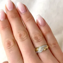 äkta  briljantring i 9 karat guld- och vitguld 0,05 ct