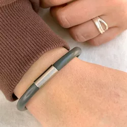 Brun läder armband i stål  x 6 mm
