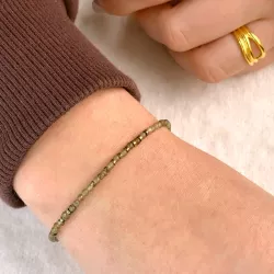 Elegant olivfärgad sten armband med labradorit og hematite.