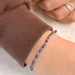mörkblå sten armband med sodalit og hematite - Loom Stones
