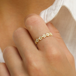 prästkrage ring i förgyllt silver - Majse