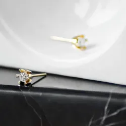 2 x 0,20 ct lab grown diamant solitäreörhängestift i 14 karat guld med lab grown diamant 