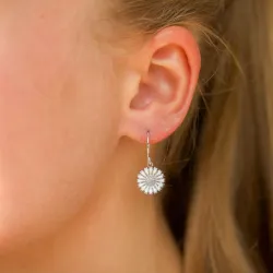 12 mm prästkrage örhängen i silver - Marie