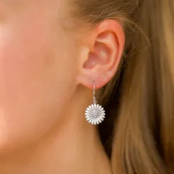 15 mm prästkrage örhängen i silver - Matilda