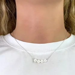 prästkrage halskedja med berlocker i silver - Maggie