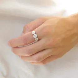 prästkrage ring i silver - Maggie