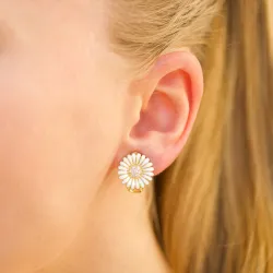 14 mm prästkrage örhängen i förgyllt silver - Matilda