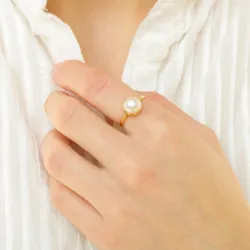 pärla ring i förgyllt silver