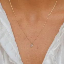 bokstav f zirkon halskedja med berlocker i 8 karat guld - My Letter