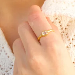 klar kvarts ring i förgyllt silver