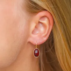 ovala röd kristal örhängen i förgyllt silver - Loom Stones