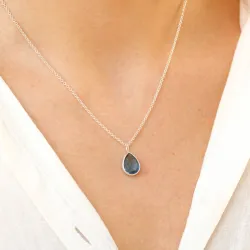 droppe mörkblå kristal hängen i silver - Loom Stones