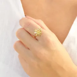 blommor ring i förgylld mässing - Eliné