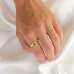 ljusgrön kristal ring i förgylld mässing - Eliné